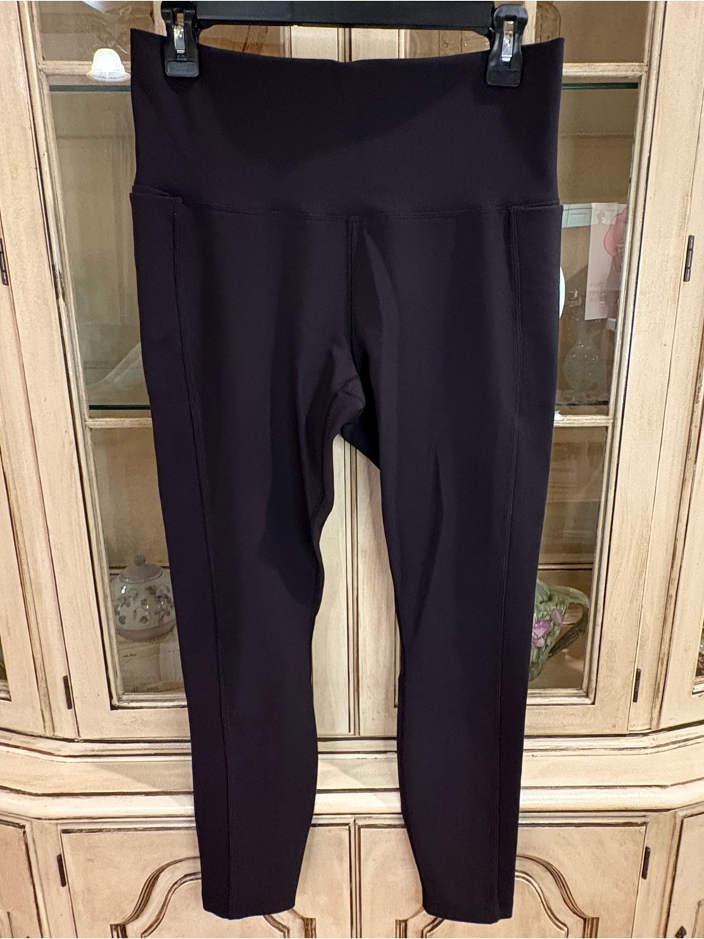Calia High-Waist Black Leggings with Supportive Wide Waistband and Pockets